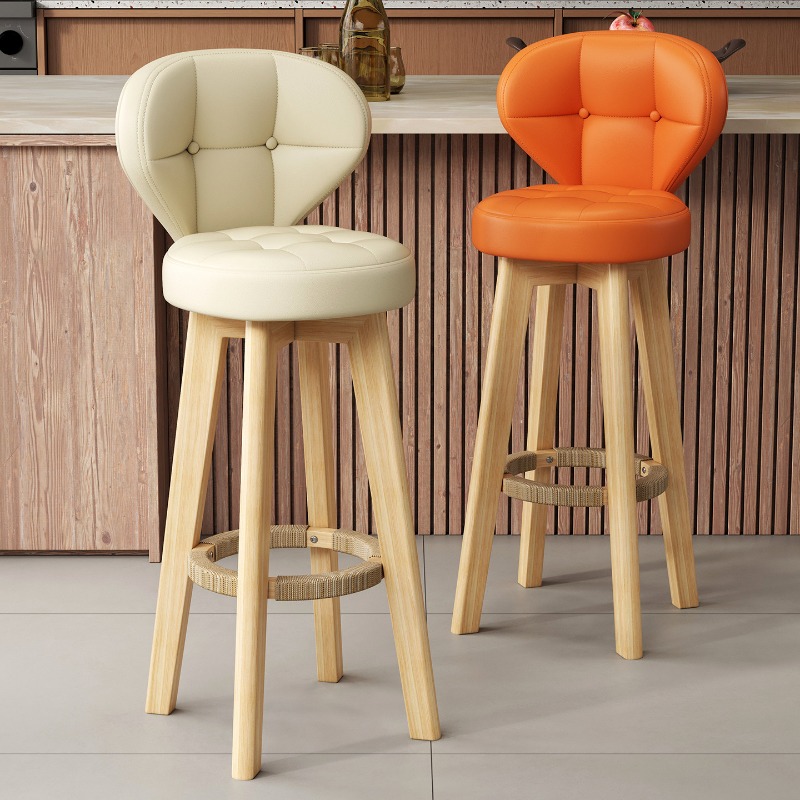 Wooden Legs Unique Bar Stools  - Commercial Kitchen Designer recension och pris